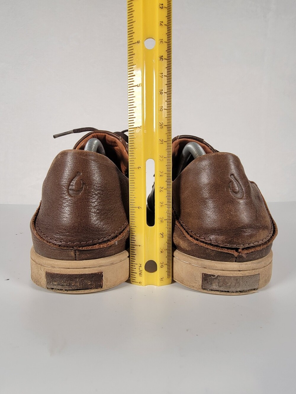 OluKai Men's Kahu Pahaha Shoes In Espresso, Size 10 - Picture 9 of 10